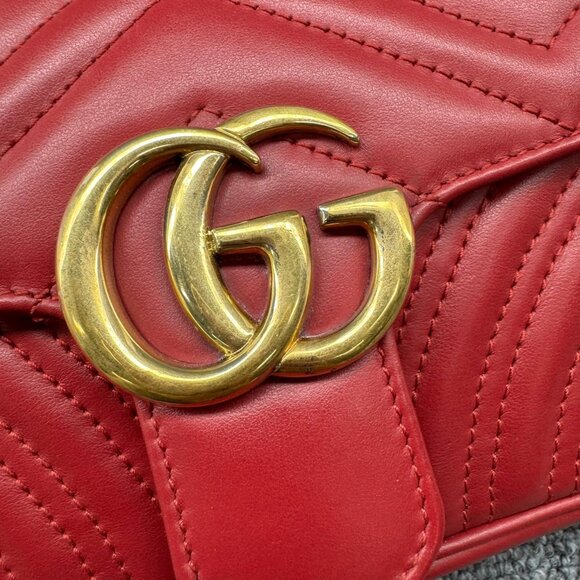 Gucci Red Quilted Leather GG Marmont Matelasse Mini Bag 799-071125 - Picture 5 of 16